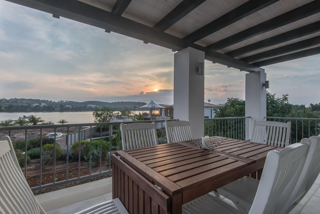 Minimal Sea View Maisonette Порто Хели Экстерьер фото